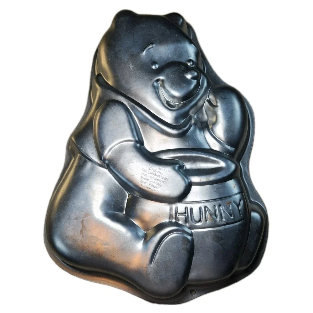 VTG WILTON Winnie The Pooh Cake Pan 1995 Disney Hunny (2105-3000)